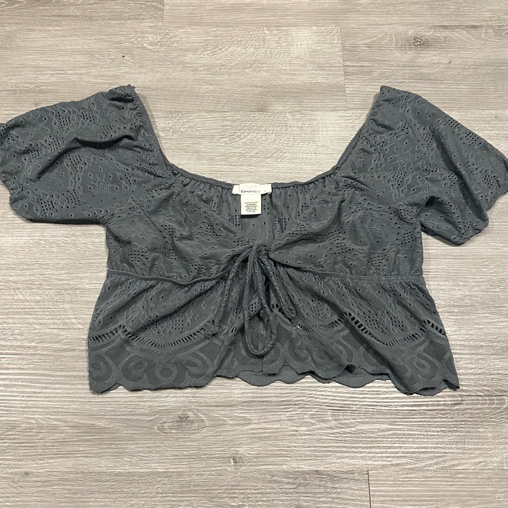 URBAN Romantics Boho Chic Eyelet Cropped Top